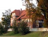 OPOLE dom 1902r ul Odrowążów 2 -widok od Odry. sienio
