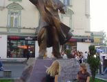 Pomnik Jana Kiepury na Placu Stulecia w Sosnowcu