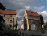 Widok na Bramę Żagańską i kościół w Szprotawie